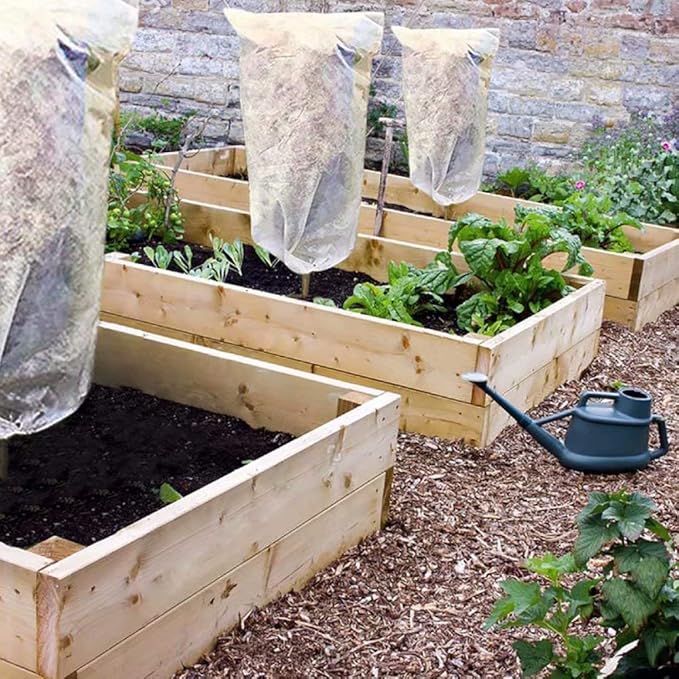 Agfabric Plant Covers Freeze Protection 0.9oz 108"x96" Warm Worth Plant Cover for Frost Protection,White