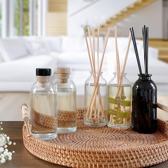 Urban Naturals Smoked Vanilla Scented Oil Reed Diffuser Refill with Free Set of Reed Sticks! A Vanilla Bean, Sandalwood & Leather Scent, 4 oz