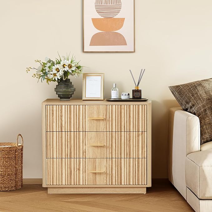 Fluted Dresser for Bedroom with 3 Drawers, 31.5" Wide Modern Chest of Drawers with Metal Handle, Large Storage Dresser, Wood Closet Clothes Storage Organizer for Nursery Living Room, Hallway,Natural