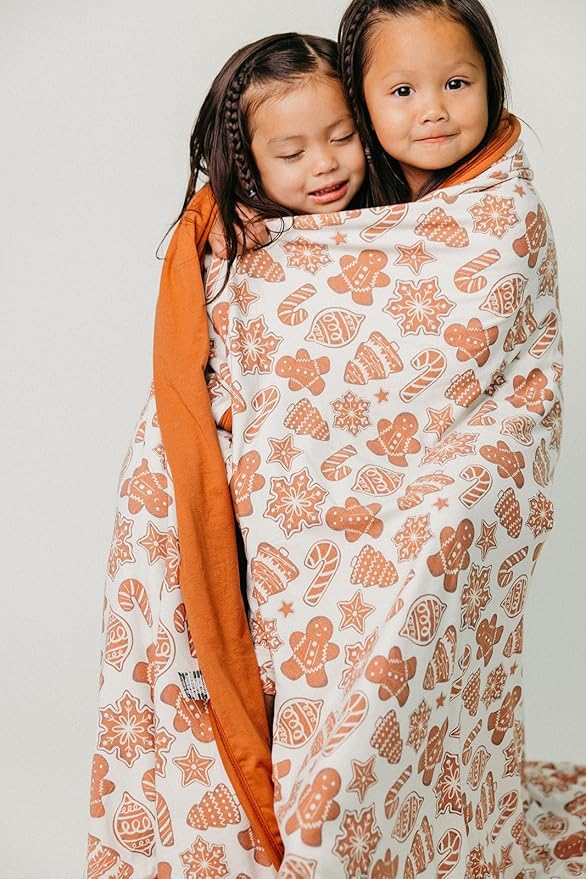 Copper Pearl Jumbo Premium Knit 3 Layer Stretchy Throw Blanket 'Gingerbread'