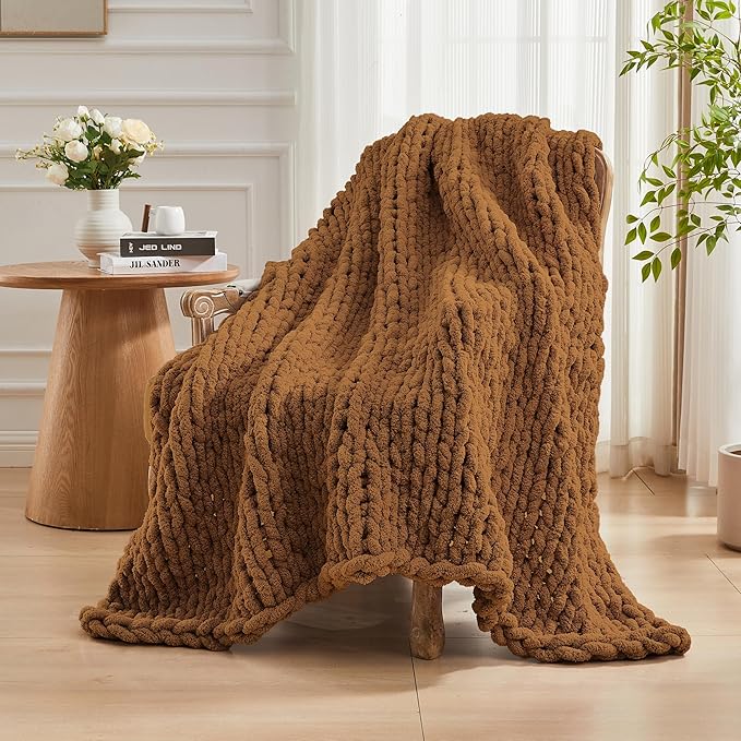 Carriediosa Chunky Knit Throw Blanket 60" X 80" Twin, 100% Hand Made Large Chenille Loop Yarn Soft Fluffy Throws for Couch Sofa Bed, Big Crochet Cozy Heavy Thick Cable Woven Blanket, Light Brown